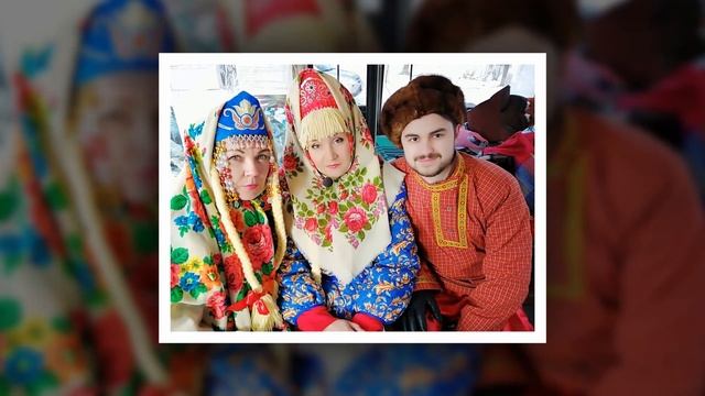 Модное дефиле КОКОШ*анель смотреть онлайн