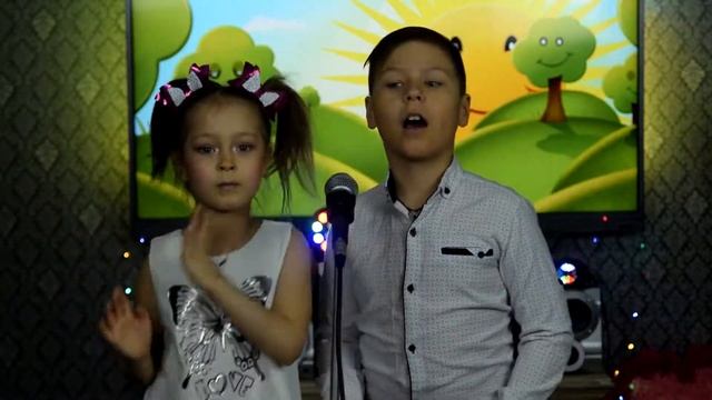 Детки мило спели. Бабушка растрогалась | Izheleeva covers | Поздравление от внуков на юбилей. смотреть онлайн