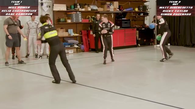 Team Penske Dodgeball Challenge смотреть онлайн
