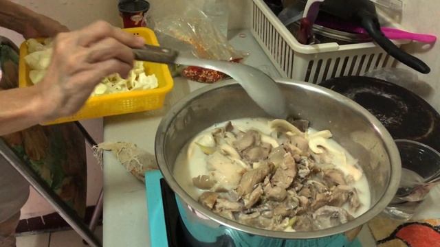 Tom Yum Kha. How To Cooking