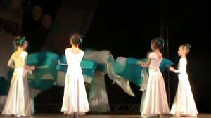 Танец воды с веерами-вейлами