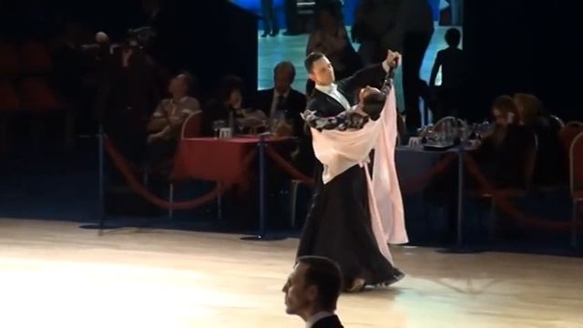 Нестеров Игорь - Прямилова Ольга, медлен. вальс смотреть онлайн