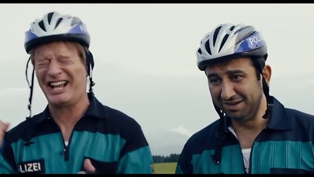DIE SUPERBULLEN Clip: Ferrari Lady смотреть онлайн