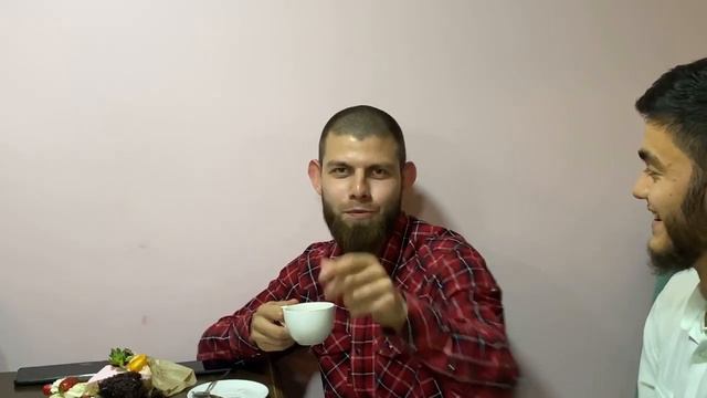 Собрались на Ифтар. Команда «Даймохк онлайн» смотреть онлайн