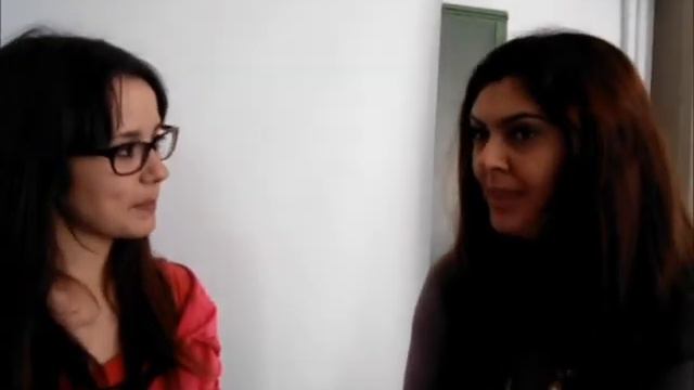 Entrevista a Yolanda Riquelme - Enredadas en la red смотреть онлайн