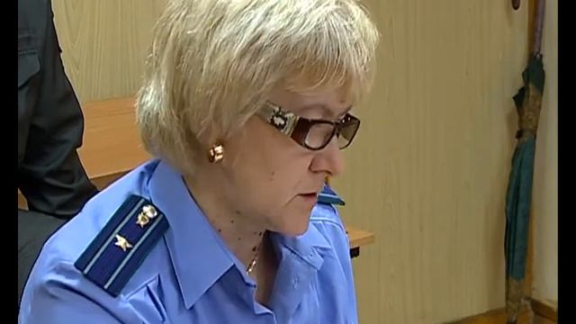 Начался суд над женщиной, совершавшей кражи смотреть онлайн