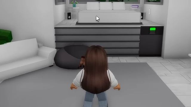 СТАРЫЙ ДОМ VS НОВЫЙ ДОМ в Брукхейвен РП Роблокс! Перый и Последний Дома в Brookhaven RP Roblox смотреть онлайн