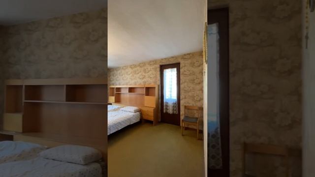 Na izjemni lokaciji v bližini Ljubljane prodamo samostojno hišo z zemljiščem смотреть онлайн