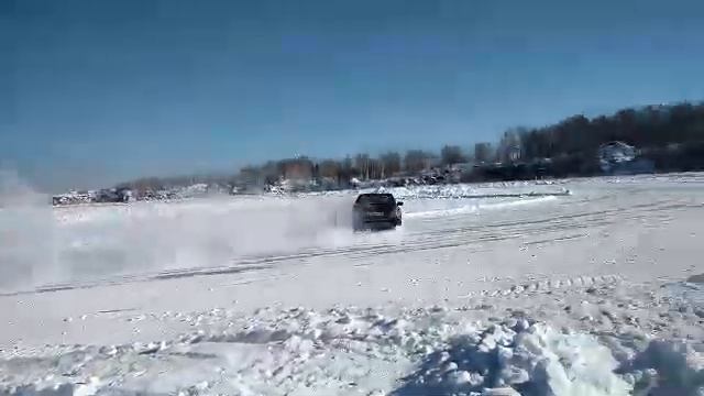 скольжение по льду на субару Легаси смотреть онлайн