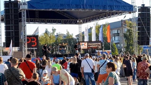 Фестиваль живой музыки Рок Вспышка Южноуральск смотреть онлайн