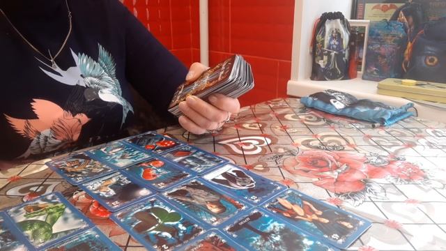 ПОЧЕМУ ОН НЕ ЗВОНИТ И НЕ ПИШЕТ? АУ,ТЫ ГДЕ? ОРАКУЛ ПОЛНОЙ ЛУНЫ. смотреть онлайн