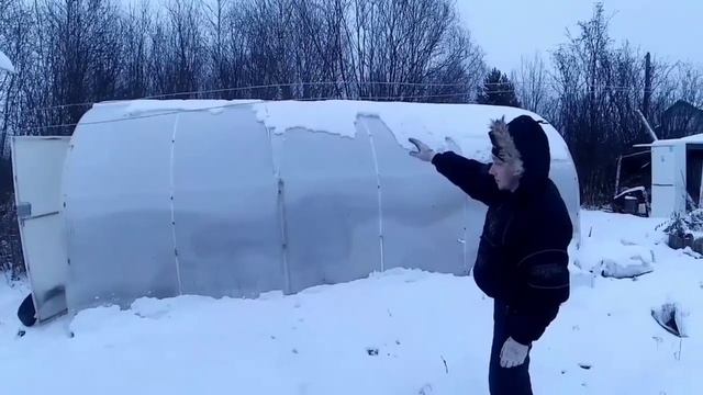 Как укрепить ТЕПЛИЦУ на зимнее время смотреть онлайн