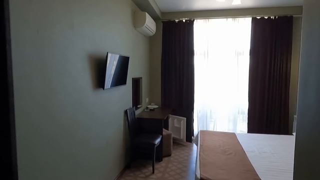 Красавец Кардинал