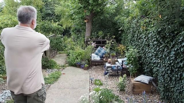 Brilliant shade garden ideas for north facing gardens and borders смотреть онлайн
