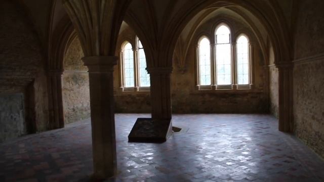 Lacock\Harry Potter/первый в мире негатив\ культовые места  Гарри Поттер/Хогвартс/философский камен