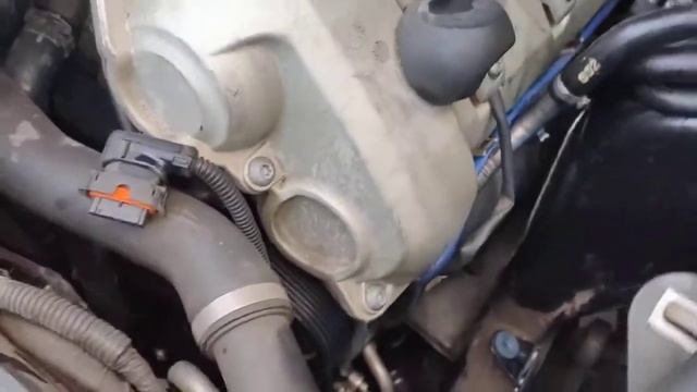 Porsche Cayenne 957 - PDCC pump replacement fixed the very hard steering смотреть онлайн