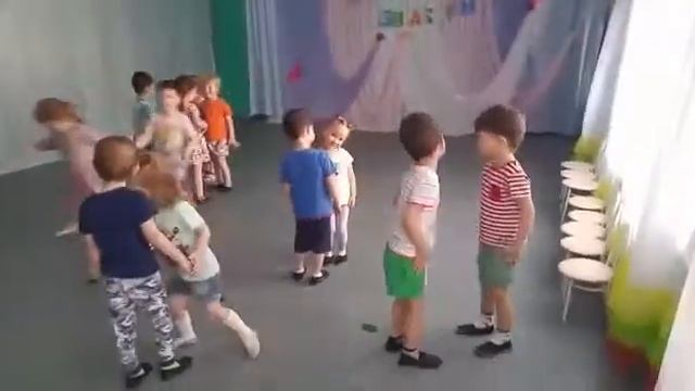 Коммуникативный танец- приветствие 2мл гр смотреть онлайн