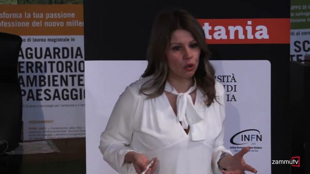 FameLab Catania 2019 - Daria Guidetti (INAF): "Bellezze e sporcizia nell'Universo" смотреть онлайн