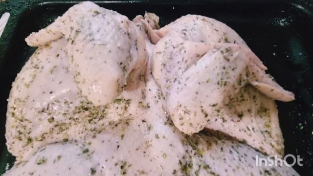 Лайфхак: Отличный?Метод УКРЕПЛЕНИЯ КЛЕЁНКИ на СТОЛЕ/На Даче готовлю ЗЕЛЕНОЕ УДОБРЕНИЕ и Курицу. смотреть онлайн