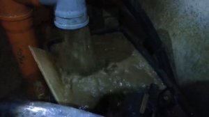 Бурение в подвале гаража. Скважина 9 метров.