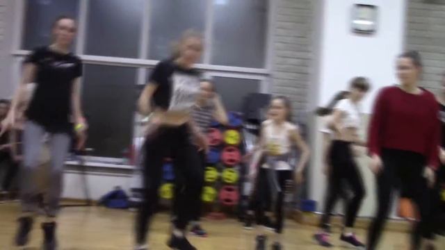 Мастер классы АЛИСЫ ДОЦЕНКО JAZZ FUNK\DANCEHALL В ХАБАРОВСКЕ смотреть онлайн