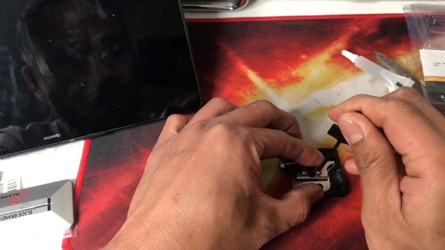 Cordless Wahl Detailer replica with the New Wahl T Wide Blade смотреть онлайн