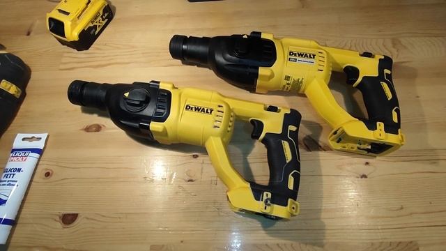 DEWALT DCH133 с Америки или у официалов с гарантией ?