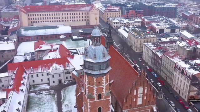 شاهد جمال بولندا الخارق بأقل من دقيقة 🇵🇱✈ смотреть онлайн