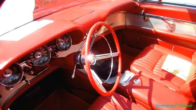 1963 Ford Thunderbird смотреть онлайн