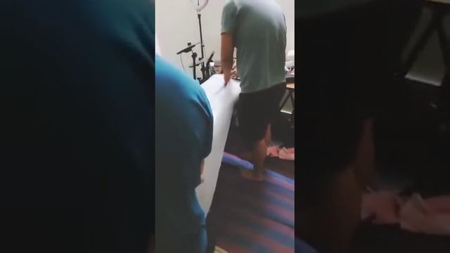 Roland FANTOM-08 unboxing смотреть онлайн