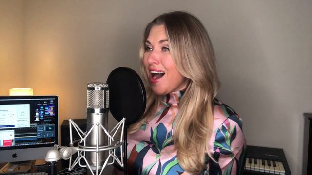 Катерина Браун - Марафон "Как овладеть голосом и петь в разных стилях: Основы Методики CVT" смотреть онлайн