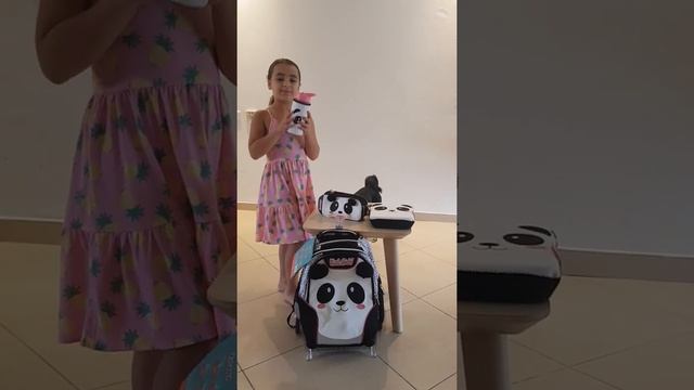 תיק קל גב של נועה смотреть онлайн