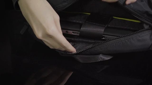 TUCANO -  Modo Backpack Zaino Per MacBook Pro 13