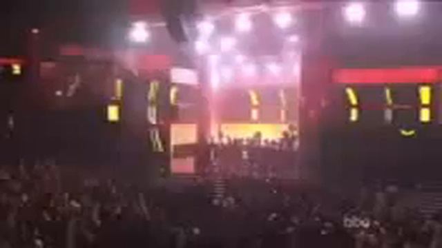 Enrique Iglesias- Tonight I Like It featuring Pitbull AMA Awards 2010.mp4 смотреть онлайн