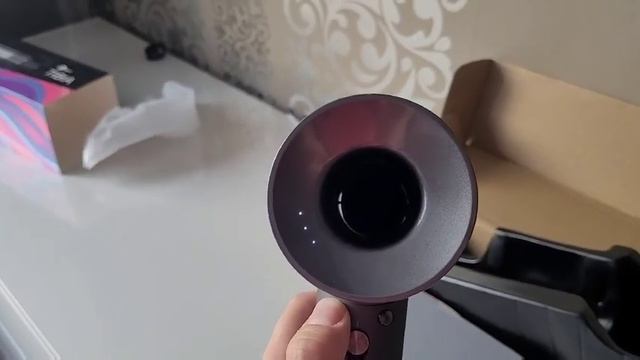 Распаковка — Профессиональный фен Даджет Tibia Kit FB2031