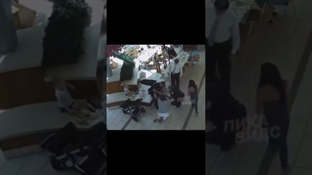 ПОДАВИЛСЯ. Как оказать ребёнку первую помощь