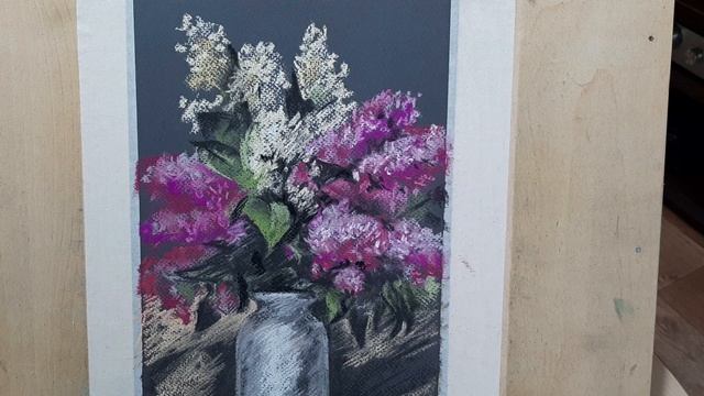 Весенний букет из сирени / Рисую сухой пастелью / Pastel sketch of lilacs смотреть онлайн