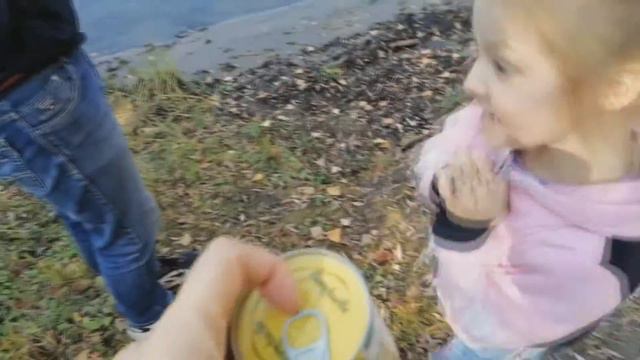 В лес на рыбалку. Нашли ежевику. УРА! 02.10-03.10.20 смотреть онлайн