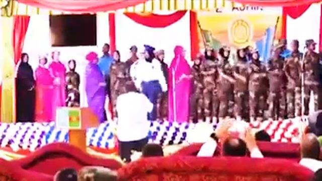 Hesso Qeero badan Wadani Ah. смотреть онлайн