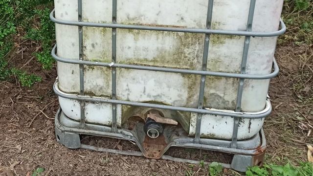 Garten Hack: Hochbeet bauen aus einem 1000 Liter IBC Tank DIY смотреть онлайн