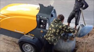 Процесс полусухой стяжки пола с применением растворонасоса пневмонагнетателя