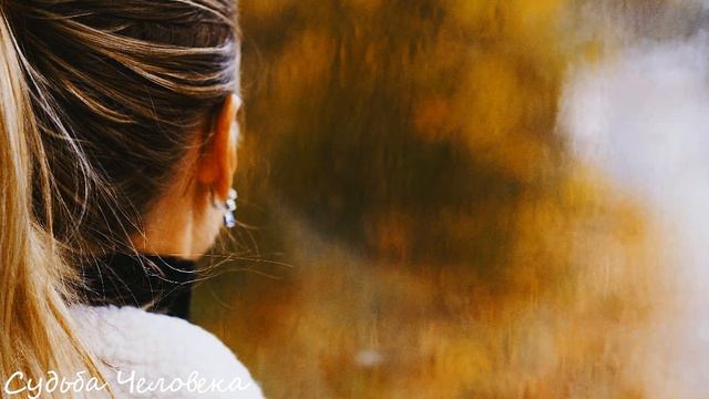 Местные хулиганы привели бабушку в болото, отчаявшись, она начала молиться, и вдруг… смотреть онлайн