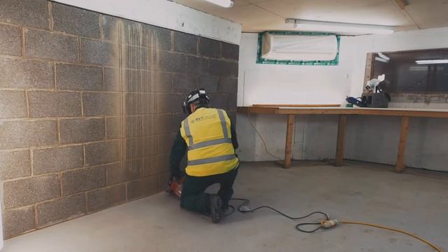 What dust extraction tools are best for wall chasing? смотреть онлайн