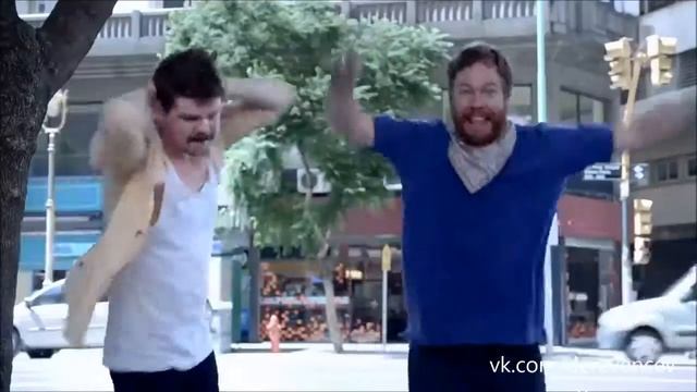 Все танцуют локтями смотреть онлайн