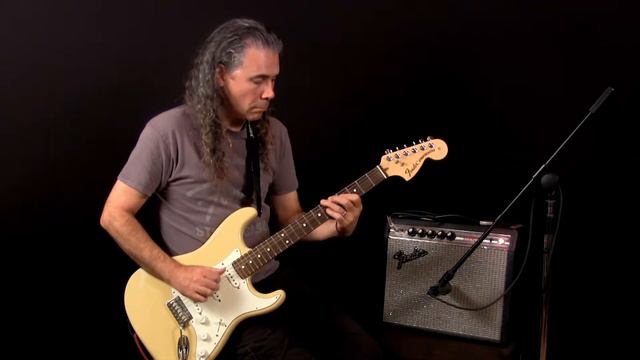 Fender Bronco Amp Demo 2 смотреть онлайн