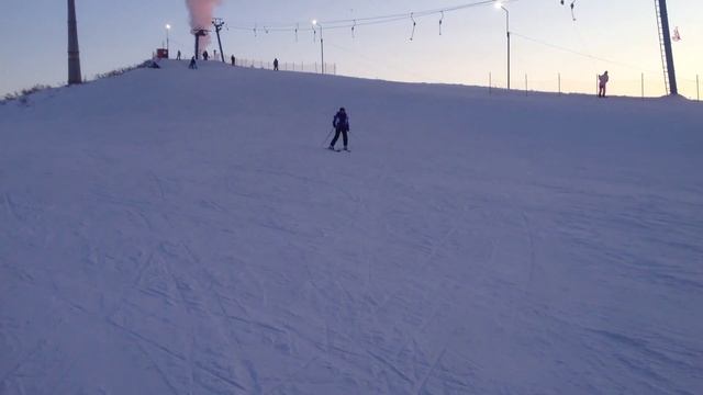 Горные лыжи и сноуборд в Экстрим-парке СибГУФК в Омске 14.02.2016 смотреть онлайн