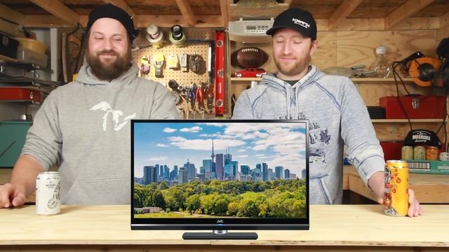 Canadians React to the *Top 10 Reasons NOT to Move to Canada* смотреть онлайн