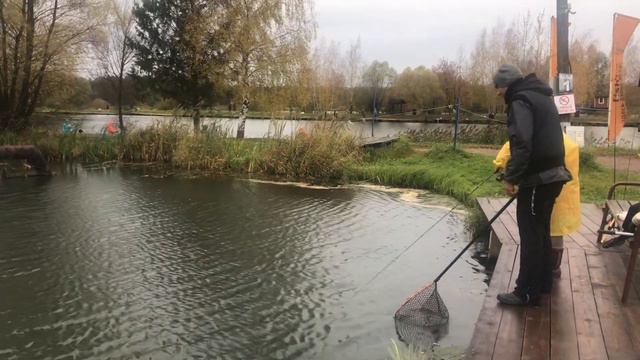 Ловля форели, форелевая рыбалка,форель на спиннинг РК «Фишка» Петряиха смотреть онлайн