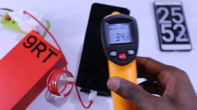 OnePlus 9RT Charging Test | 0% To 100% Charging Review | 4500mAh + 65W смотреть онлайн