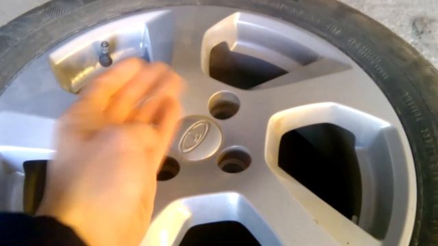 Дорабатываем колпачки с дисков Ларгус кросс. смотреть онлайн